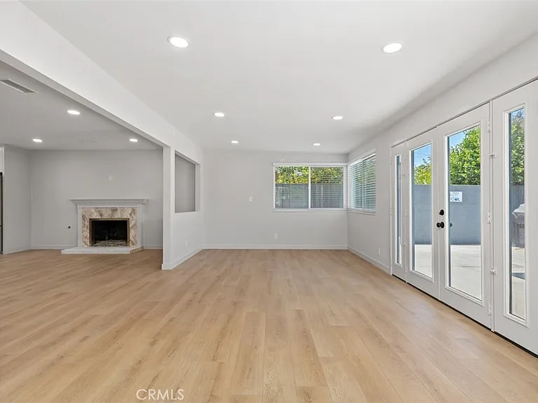 15881 Pilgrim Cir — Photo 13