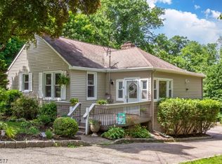 55 Pine Grove Rd, Budd Lake, NJ 07828