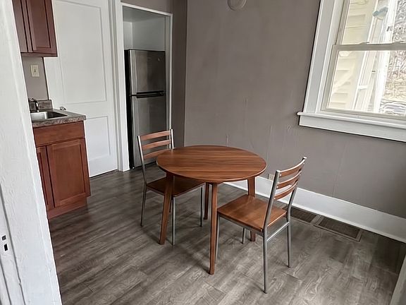 3rd image of 442 E Thornton St APT 2
