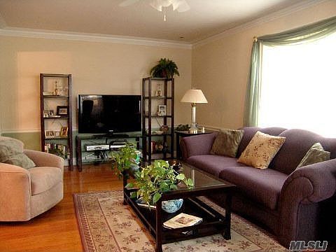 3rd image of 43 N Forest Ave APT D21