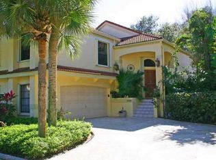2426 Treasure Isle Dr, Palm Beach Gardens, FL 33410