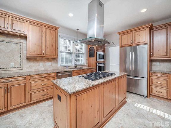 4th image of 5115 Oakbrook Dr