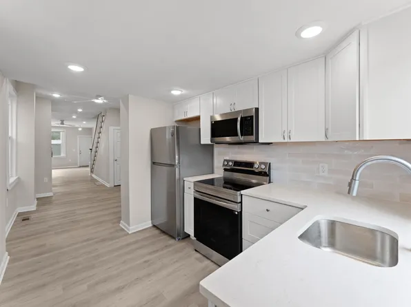 3010 Emerald St, Philadelphia, PA 19134