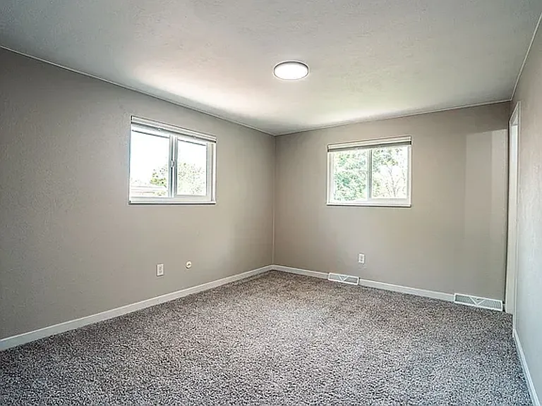 4854 S Parfet St — Photo 14