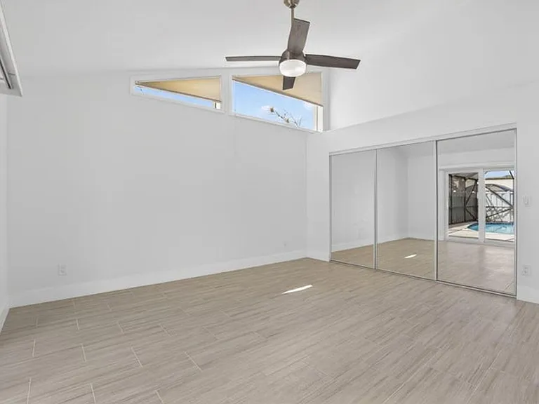 5230 Woodruff Ln — Photo 16