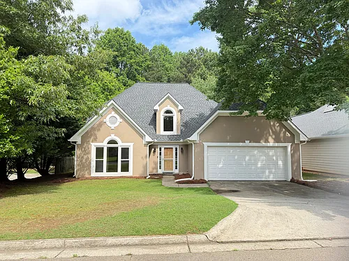215 Glen Holly Dr Photo 1