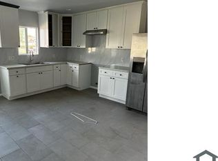10410 McKinley Ave, Los Angeles, CA 90002