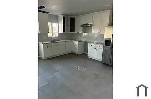 10410 McKinley Ave Photo 1