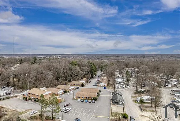 1 bed, 689 sqft, $1,295 — Photo 4