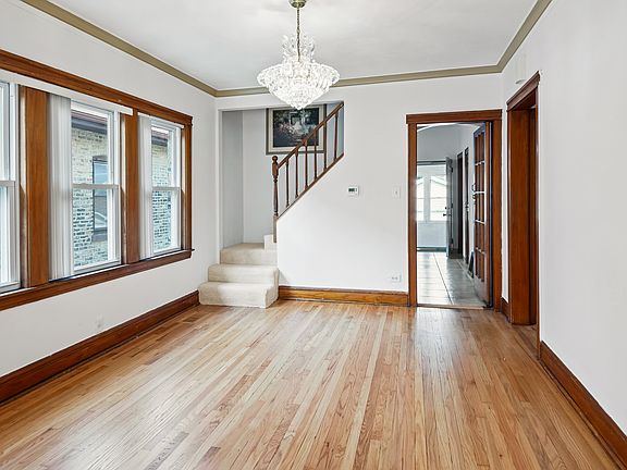 4th image of 3422 Harvey Ave