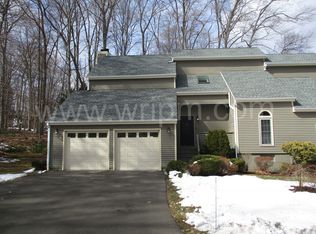 7 Eaton Woods Rd, Hamden, CT 06518
