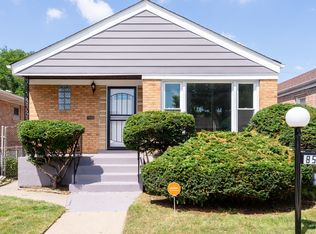 8552 S Chappel Ave, Chicago, IL 60617