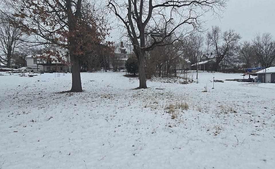 1st image of N Washington St
