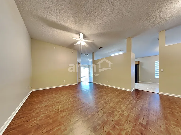 9261 Redtail Dr — Photo 8