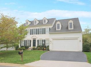 18822 Farnham Ct, Leesburg, VA 20176
