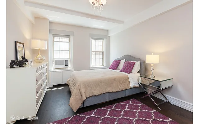 Sold by Douglas Elliman | media 19