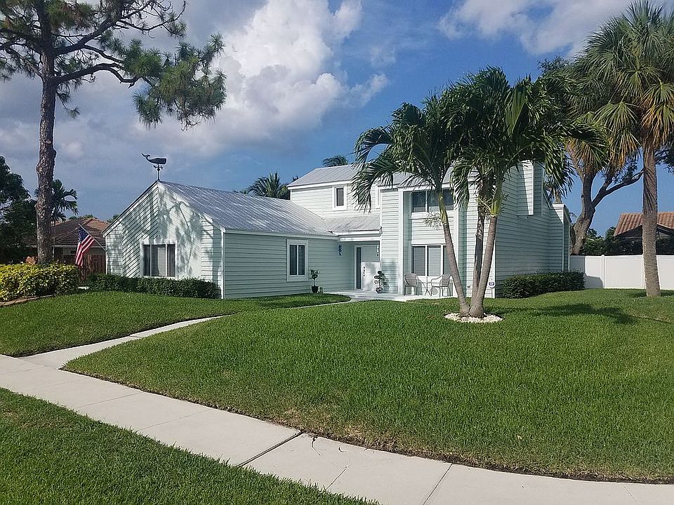 1st image of 198 SW 15th Ct