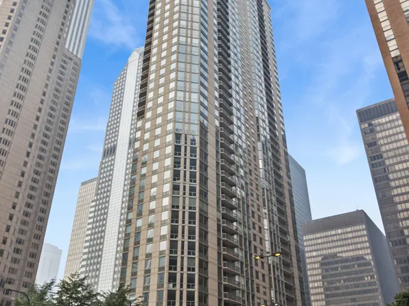 222 N Columbus Dr APT 1101, Chicago, IL 60601
