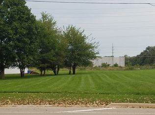 2760 Molitor Rd, Aurora, IL 60502