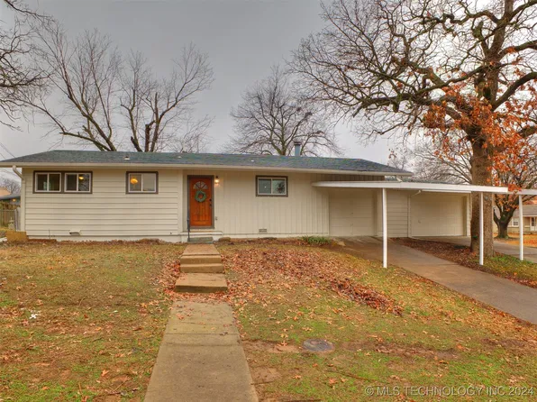1950 W 46th Pl, Tulsa, OK 74107
