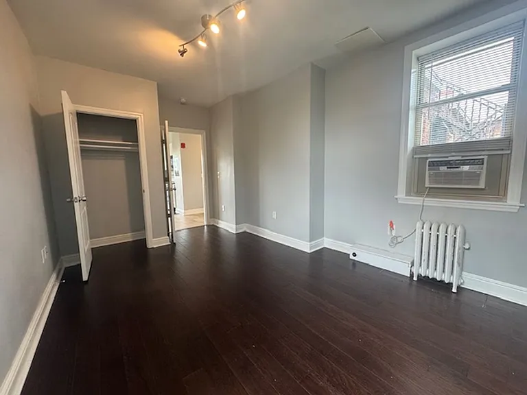 5721-5727 Elwood Street — Photo 18