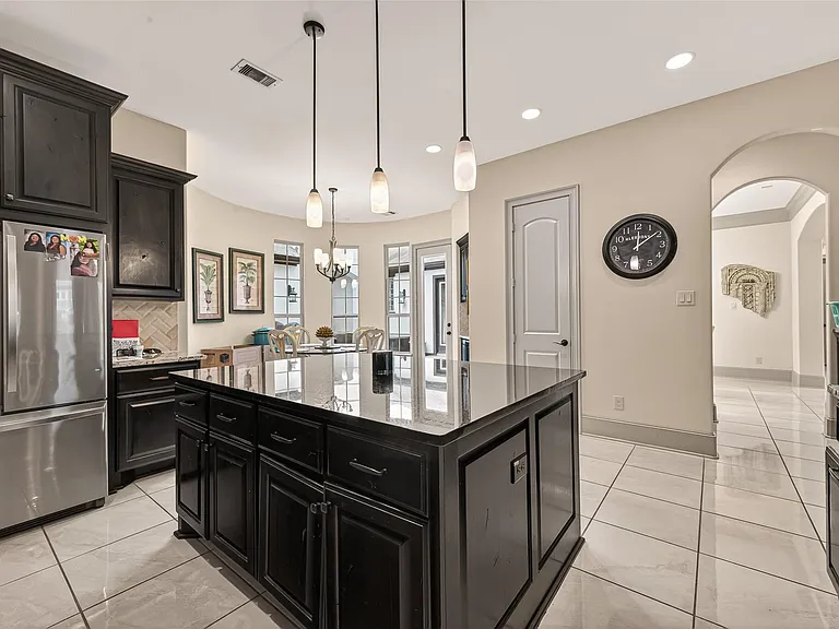 2515 Avon Gate Ct — Photo 17