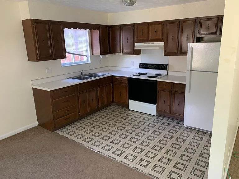 1181 S Jefferson Dr #4 — Photo 5