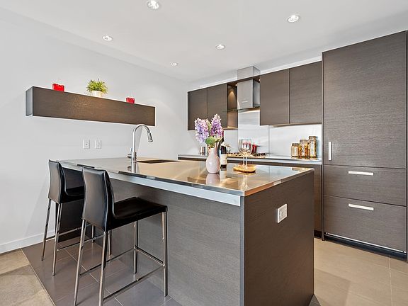 4th image of 5177 Brighouse Way #1102