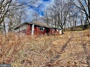 132 Draper St #134, Gilberton, PA 17934