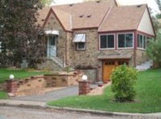 4248 Chowen Ave N, Robbinsdale, MN 55422