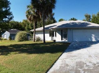 8283 W Trotter Ln, Homosassa, FL 34446