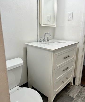 5th image of 4113 Arden Ave