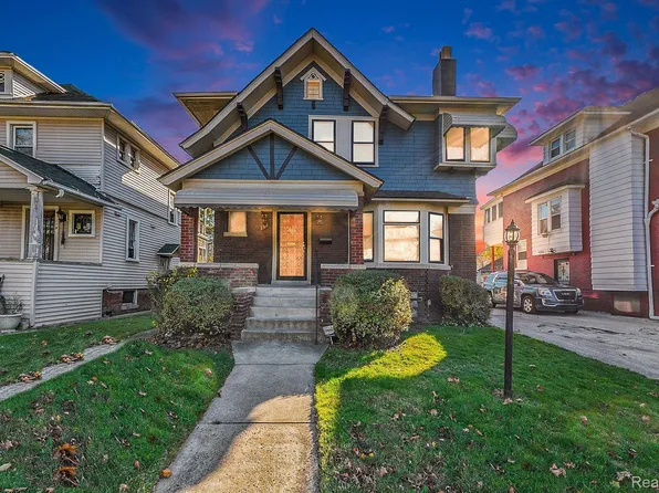 121 Richton St, Highland Park, MI 48203