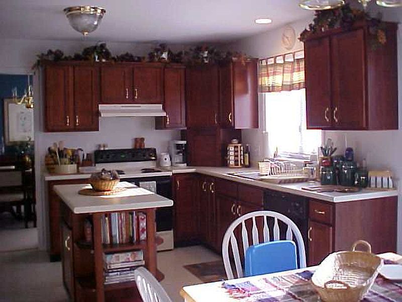 2nd image of 24 WALLFLOWER Drive