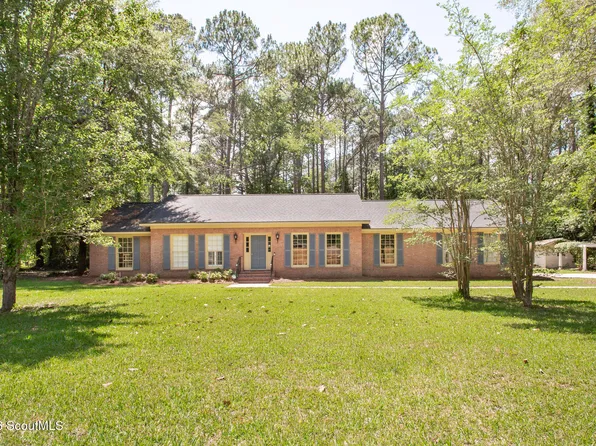 1075 Wildwood Rd, Waycross, GA 31503