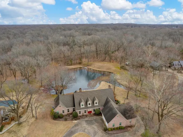 3760 Berlinwood Cv S, Bartlett, TN 38133