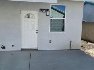 710 E Saint Andrew Pl #1/2, Santa Ana, CA 92707