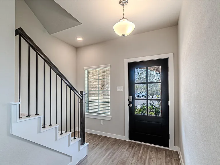21606 Wave Hollow Dr — Photo 9