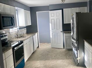 631 S Paris St, Aurora, CO 80012