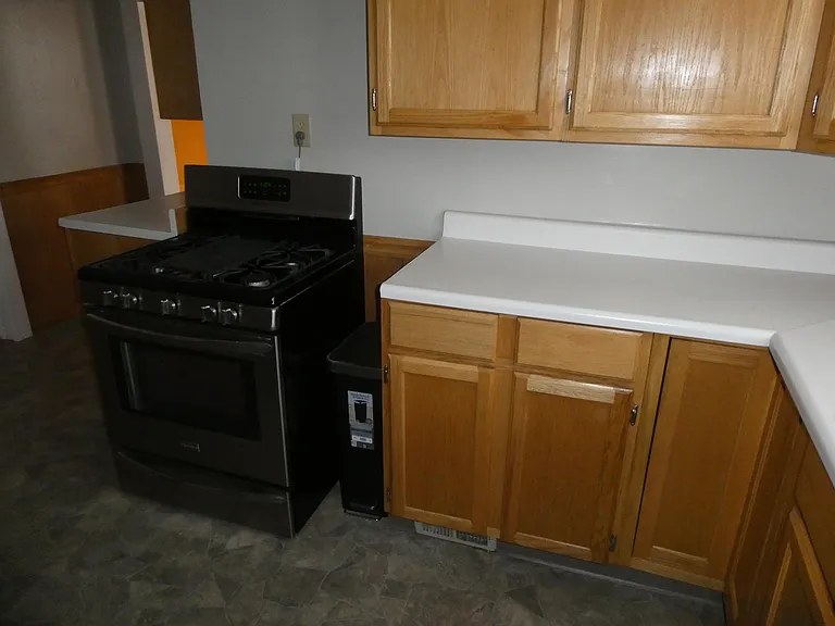 314 Saratoga St #A — Photo 4