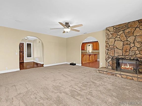 5th image of 23627 Scarbery Way