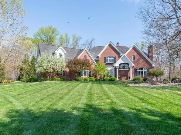 4636 S Hawks Way, Bloomington, IN 47401