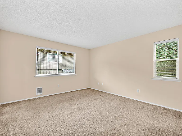 6012 N 15th St #D106 — Photo 21