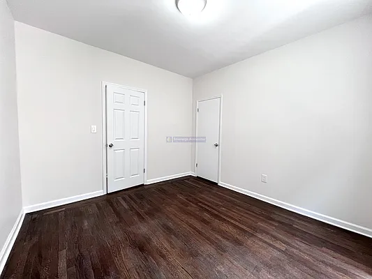 Rented by Sovereign Associates | media 11