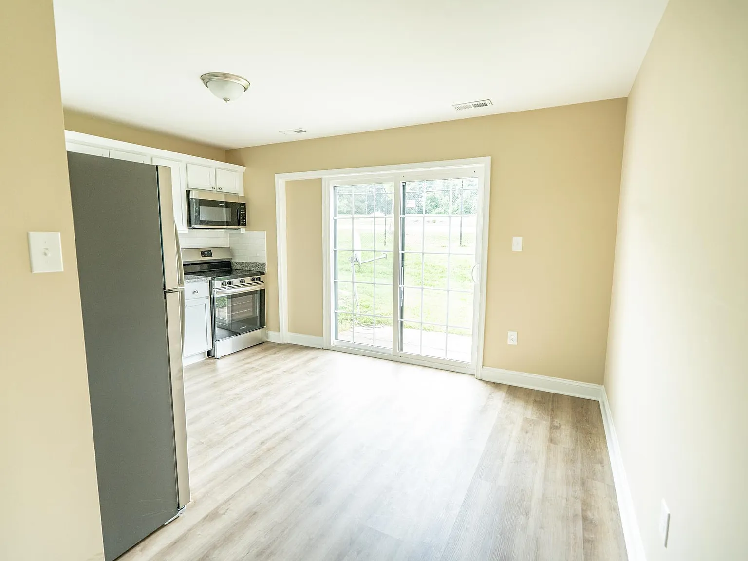 30X Eudowood Ln — Photo 3