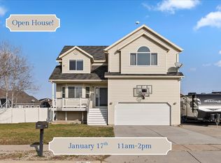 2544 W 1675 N, Clinton, UT 84015