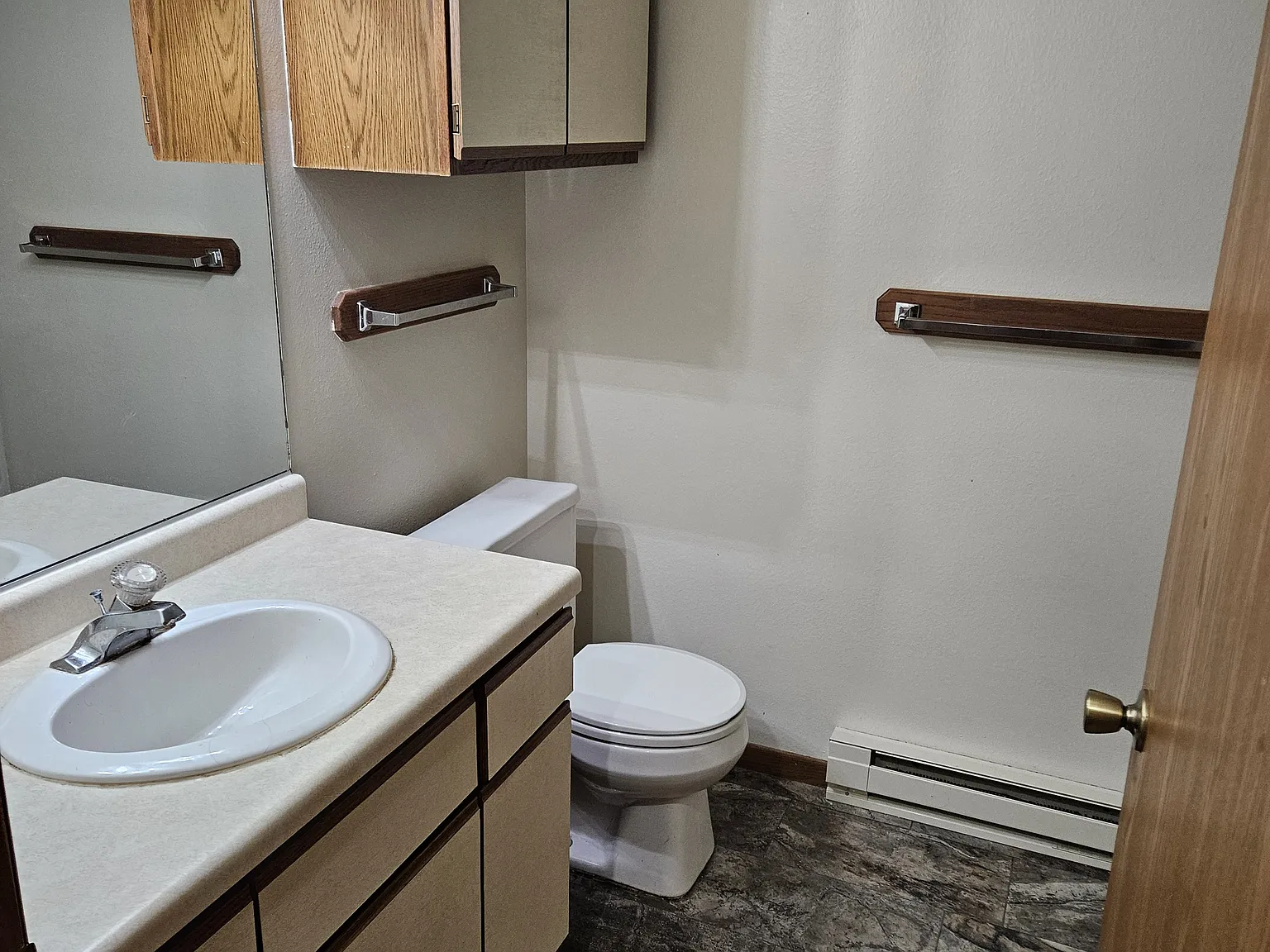 1 bed, 675 sqft, $950 — Photo 3