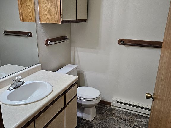 3rd image of 1164 Bartosh Ln APT 2