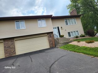 14378 Sorrel Way, Eden Prairie, MN 55347