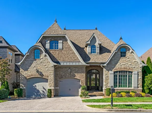 1140 Landing Pvt Ct, Gallatin, TN 37066